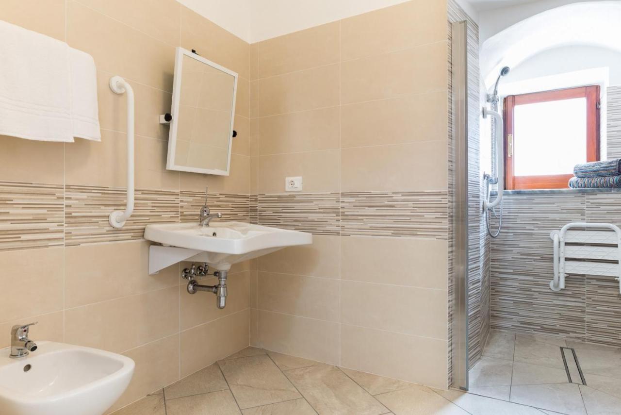 Casa Vacanza Rosy Di Guida Rosy Giungano Kültér fotó